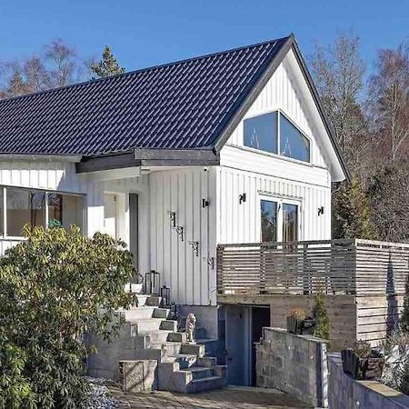 Mysigt Hus Med Natur & Jacuzzi I Olofstorp Γκέτεμποργκ Εξωτερικό φωτογραφία