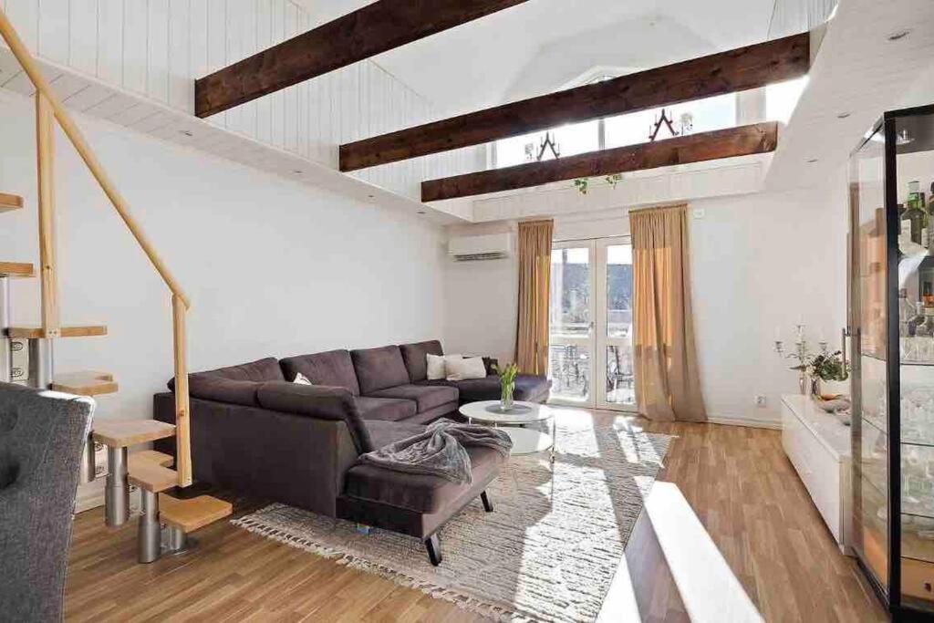 Mysigt Hus Med Natur & Jacuzzi I Olofstorp Γκέτεμποργκ Εξωτερικό φωτογραφία